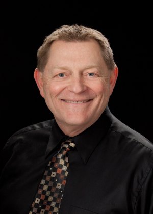 Portrait of Dr Mark G. Fohey